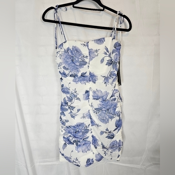 Elle Zeitoune Size Xs Blue And White Ruched Floral Minidress Nwt - Picture 1 of 6